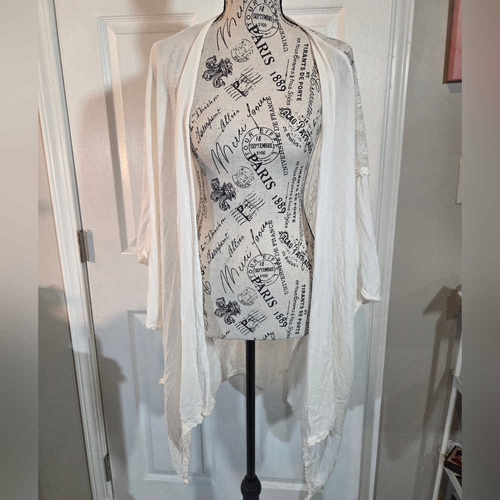 POL Lightweight White Women's Open-Front Cardigan Sweater